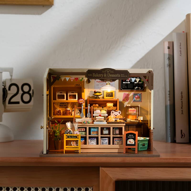 DG161 Becka's Baking House Rolife Miniature House DIY Wooden