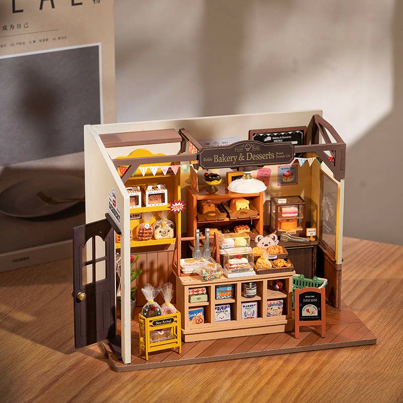DG161 Becka's Baking House Rolife Miniature House DIY Wooden